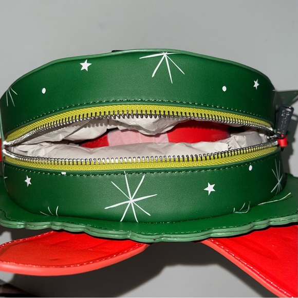 Dr. Seuss' How the Grinch Stole Christmas Wreath Crossbody Bag Red Green - Picture 9 of 12